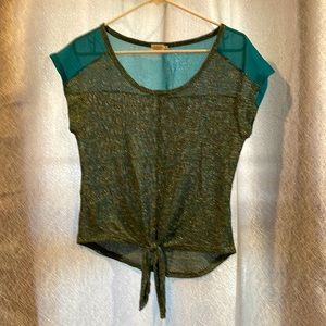 Dark teal sheer cap sleeve.  Body is teal/brown/gold metallic threading.
